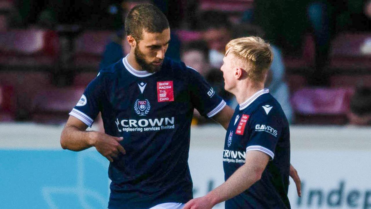 ntanti-sent-tzonston-261024