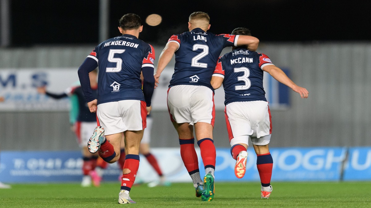 Προγνωστικά Φόλκερκ - Λίβινγκστον: Δεν έχουν να (Χ)ωρίσουν και πολλά