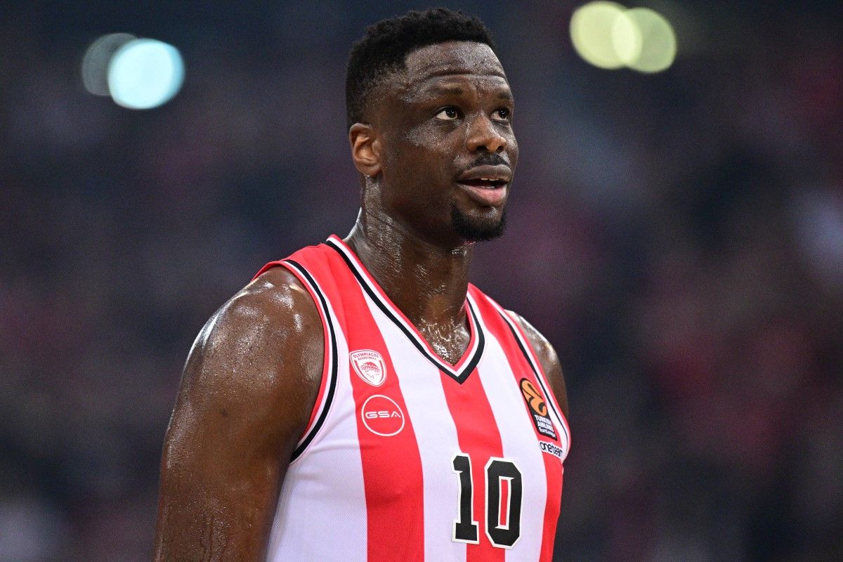 Μουστάφα Φαλ