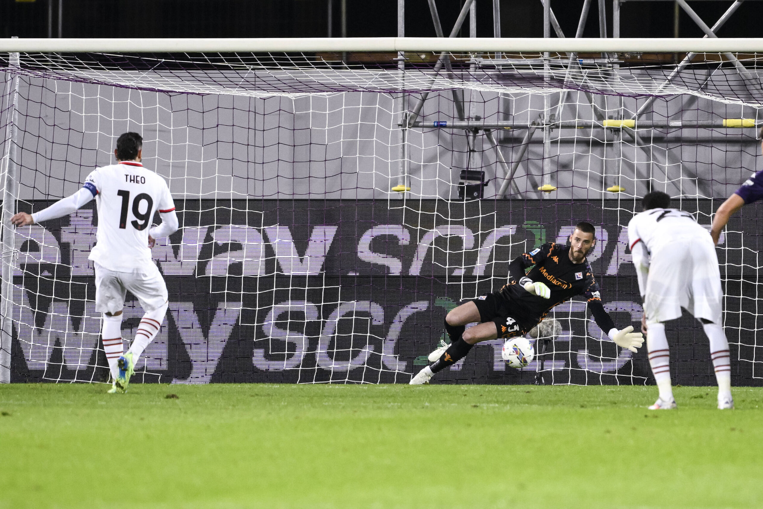 Στα τρία χαμένα πέναλτι, το ένα σε πάει ταμείο!