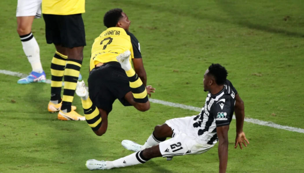 αεκ παοκ πέναλτι