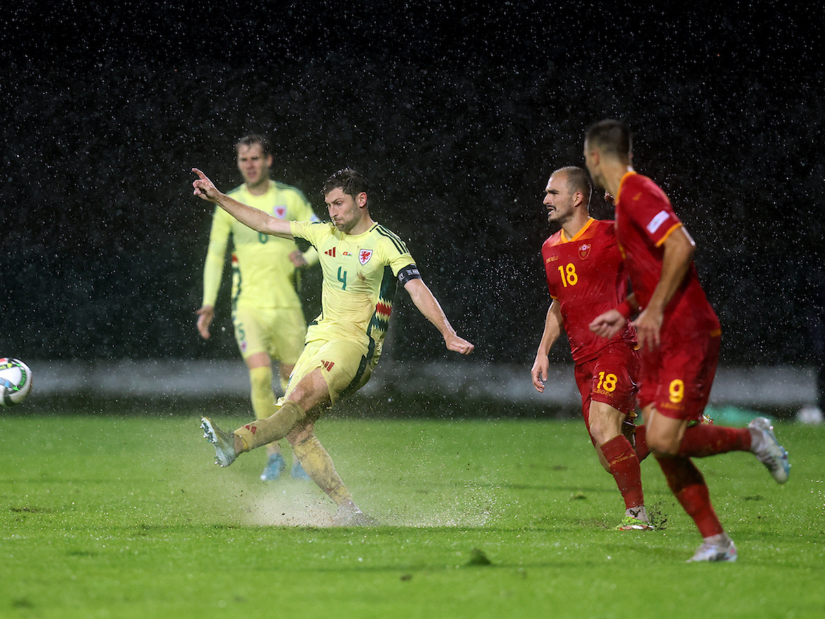 oyalia-mayrovoynio-141024