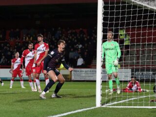 Πίτερμπρο - Στίβενεϊτζ