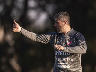 Ιντεπεντιέντε - Ντεπορτίβο Ριέστρα