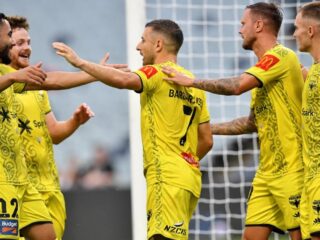 Ουέλινγκτον Φοίνιξ - Γουέστερν Γιουνάιτεντ