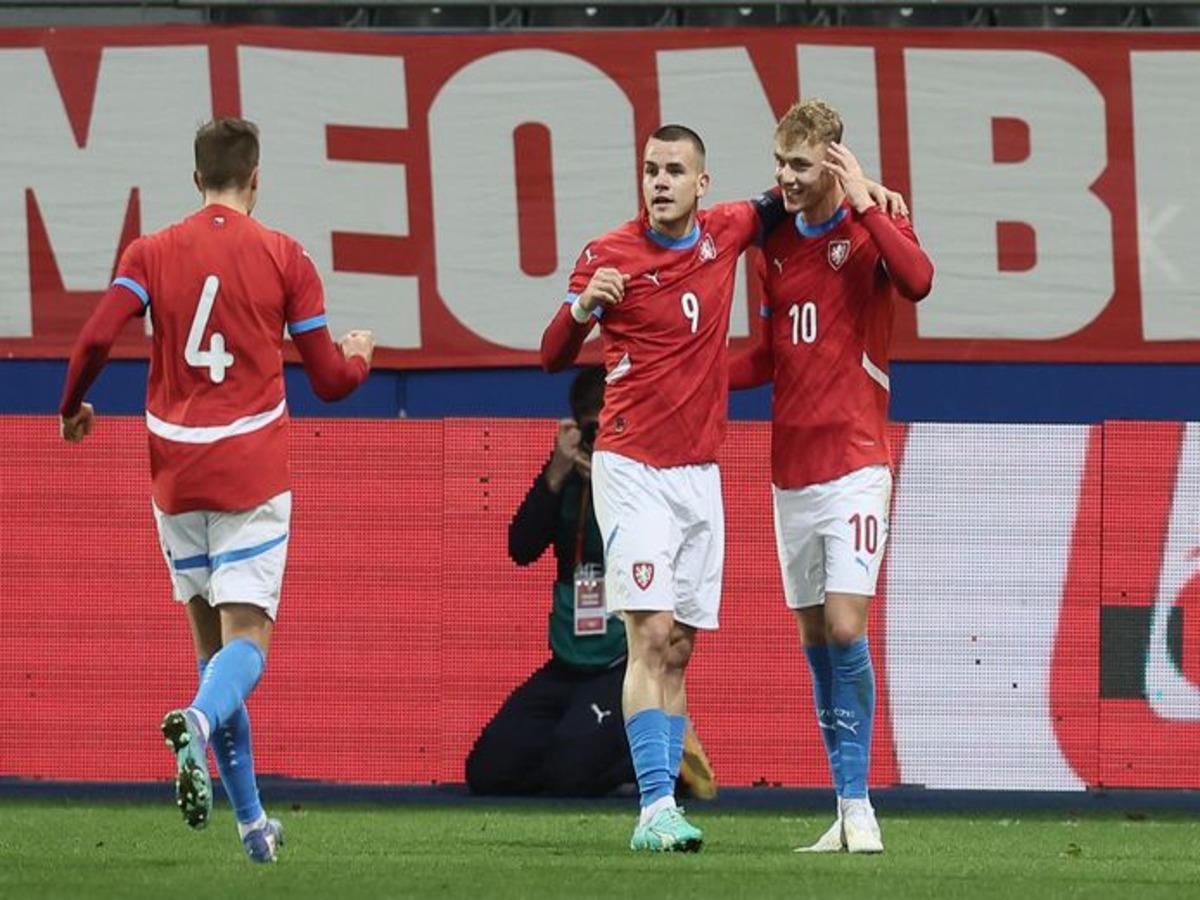 tsexia-u21-velgio-u21-191124