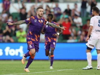 Περθ Γκλόρι - Γουέστερν Γιουνάιτεντ