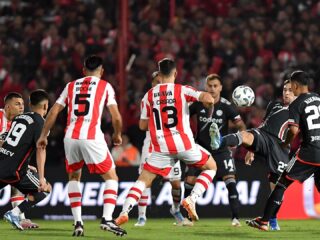 Ινστιτούτο - Ρίβερ Πλέιτ