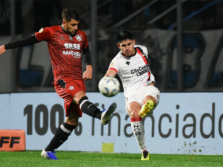 Νιούελς Ολντ Μπόις - Σεντράλ Κόρδοβα