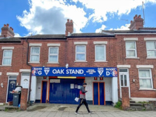 Λούτον - Χαλ