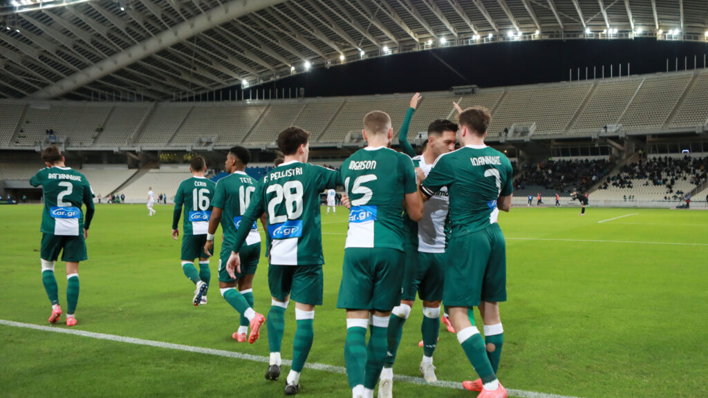 Πισωγύρισμα ή βλέψεις τίτλου για το «τριφύλλι» 