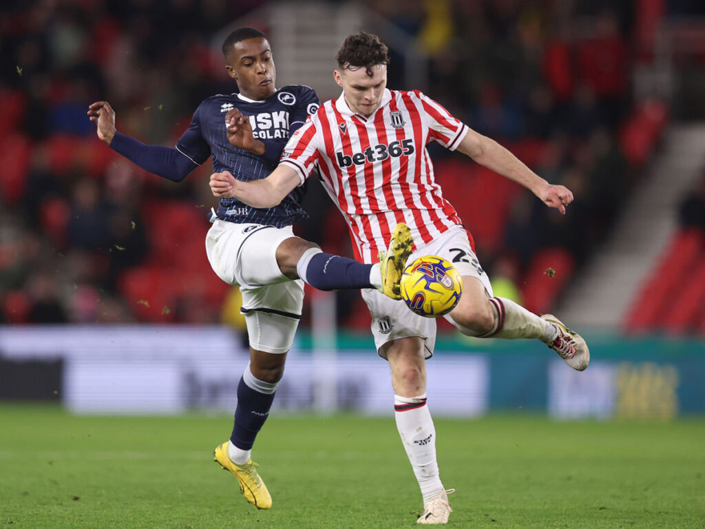 Στόουκ - Μίλγουολ προγνωστικά Τσάμπιονσιπ