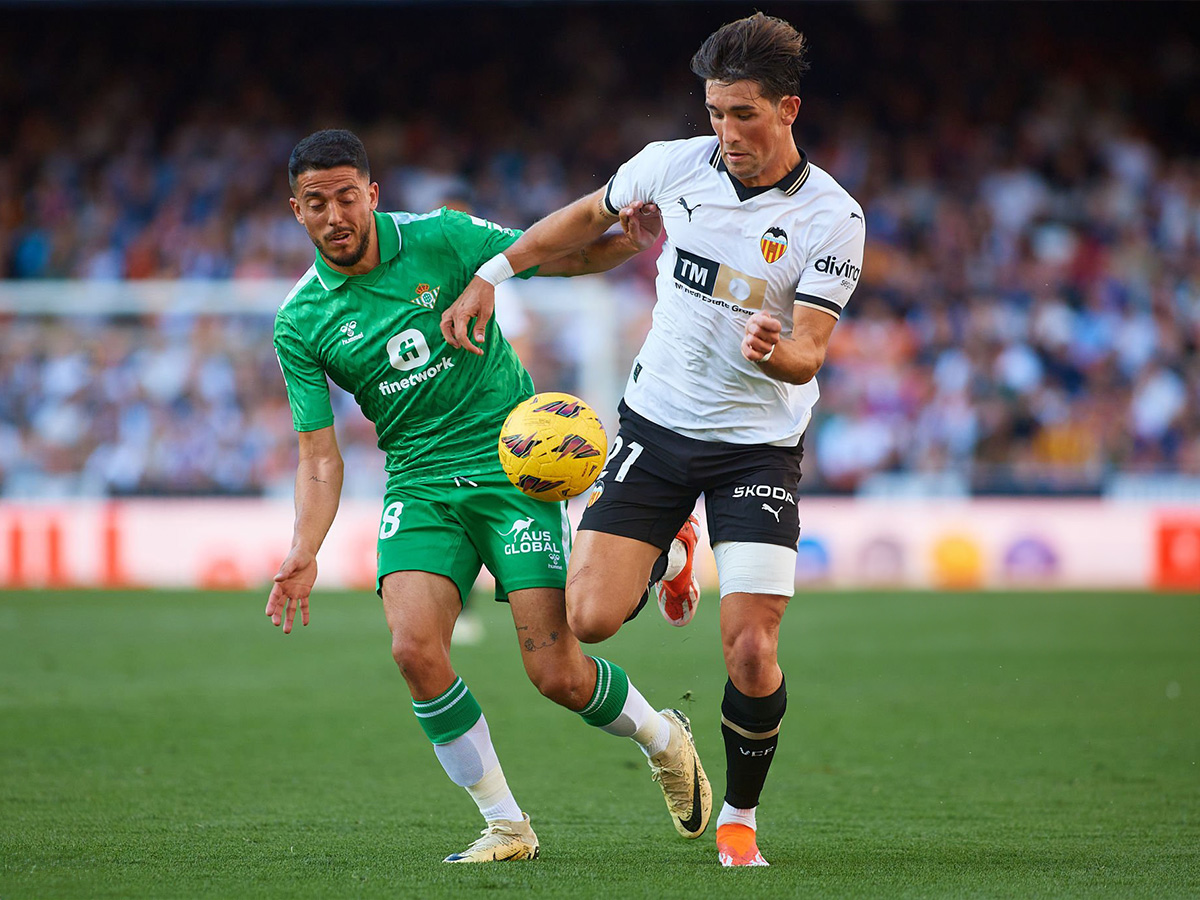 valenthia-mpetis-231124