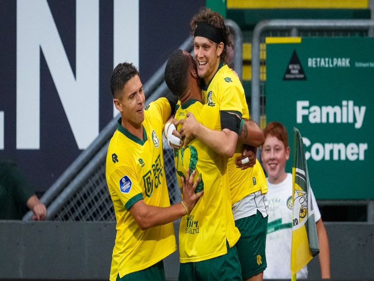 fortoyna-sitarnt-vaalvaik-141224