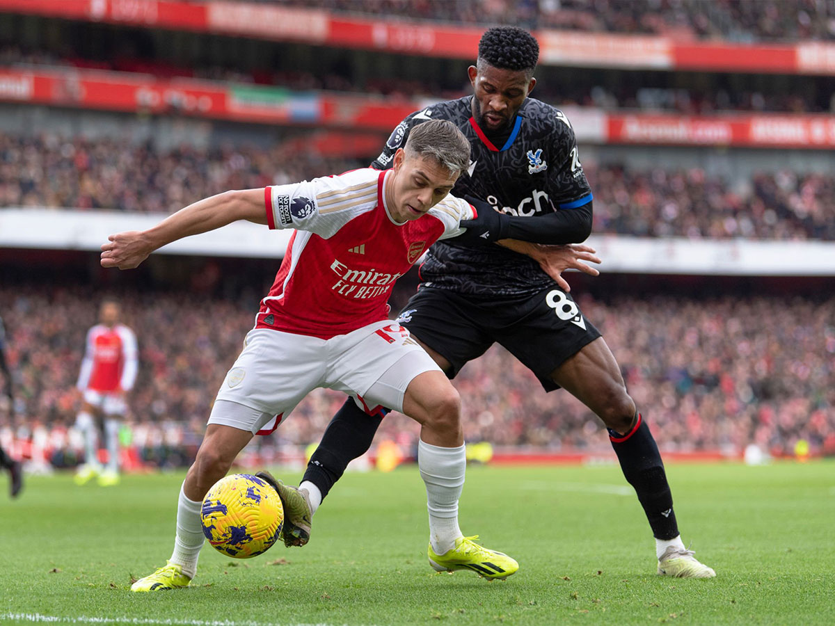 arsenal-kristal-palas-181224