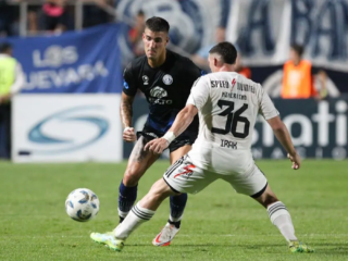 Ιντεπεντιέντε Ριβαδάβια - Ντεπορτίβο Ριέστρα