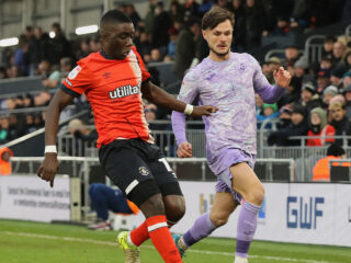 Σουόνσι - Λούτον