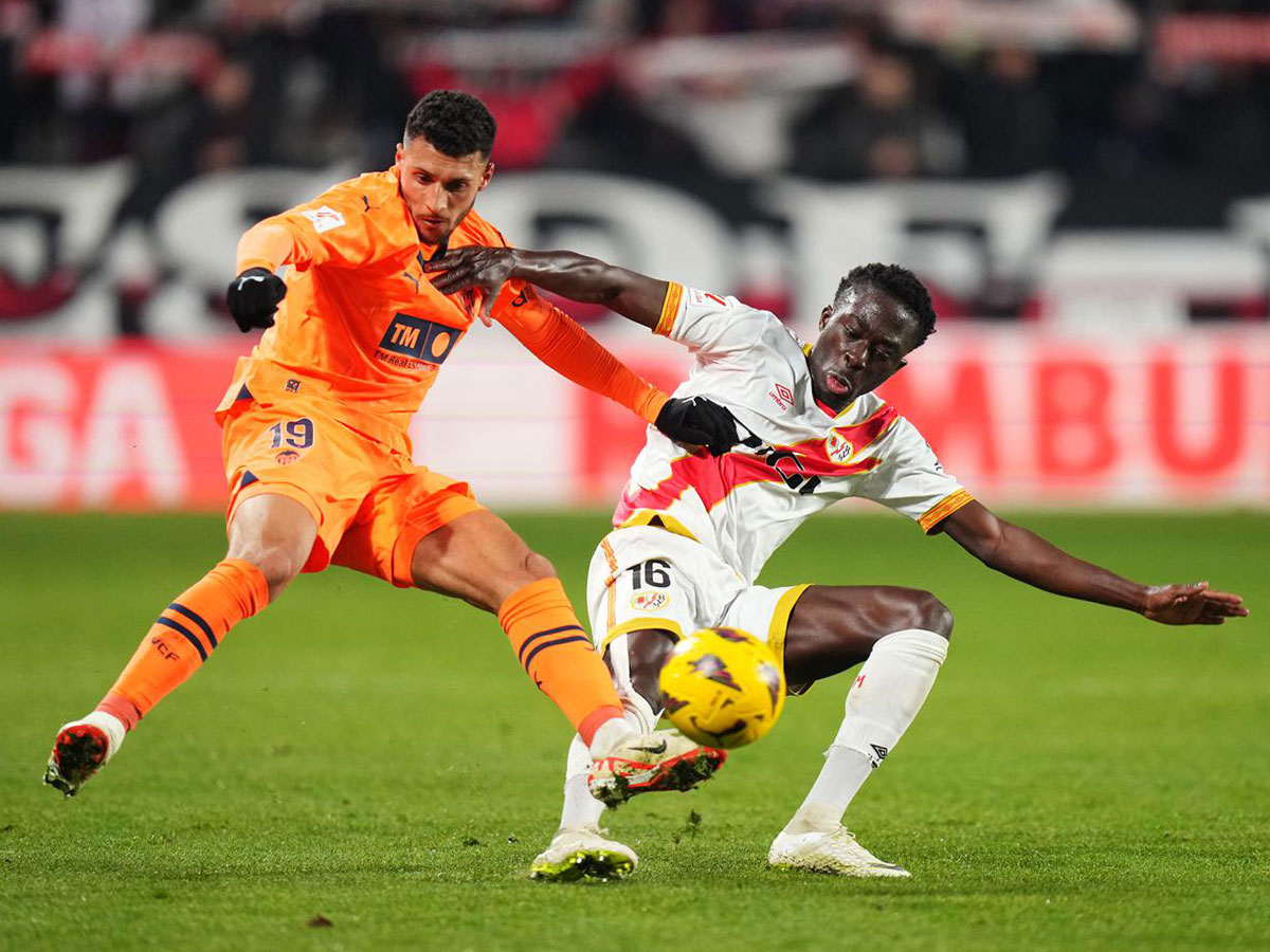 valenthia-ragio-vagiekano-071224