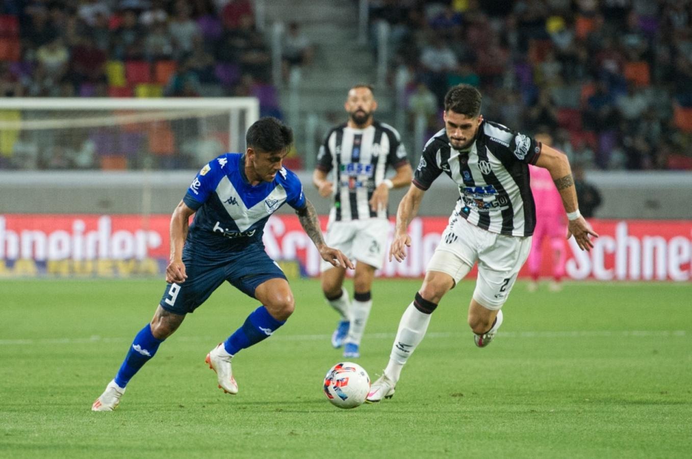 velez-sarsfilnt-sentral-kordova-121224