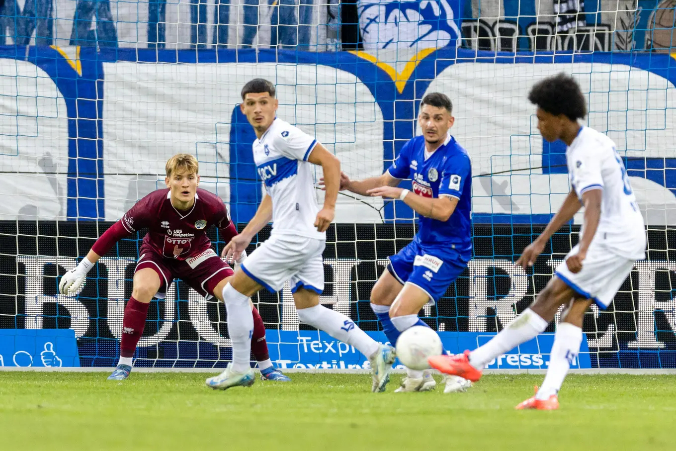 lozani-loykerni-190125