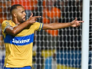 ΑΠΟΕΛ - Ομόνοια Αραδίππου