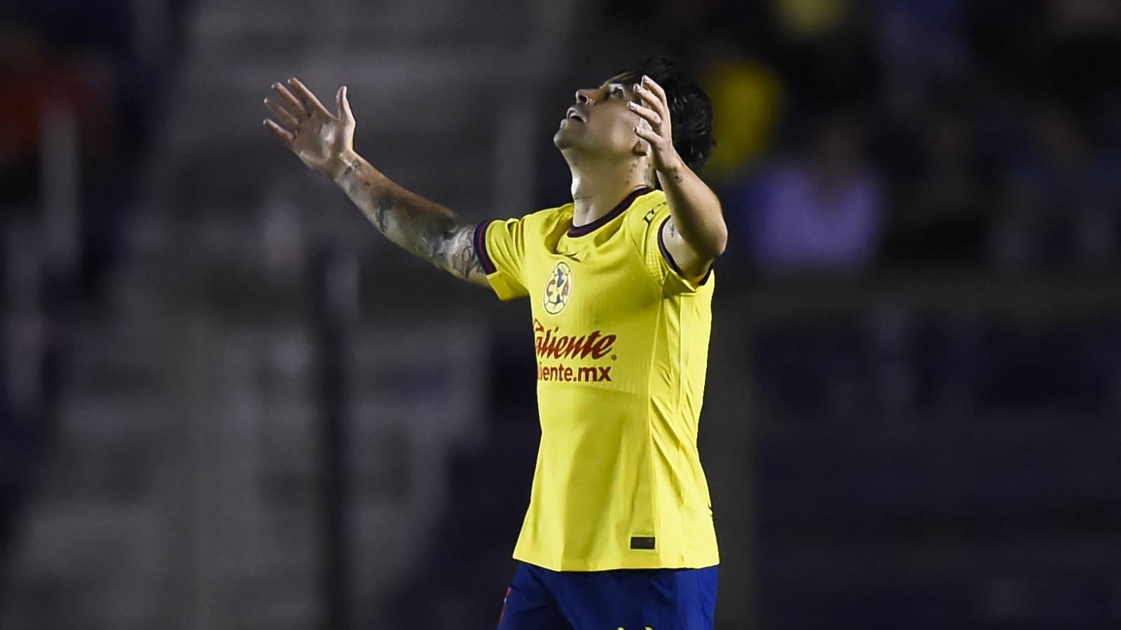 xoyares-klamp-amerika-120725