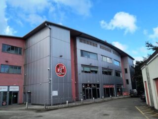 Φλίτγουντ Τάουν - Γουόλσολ