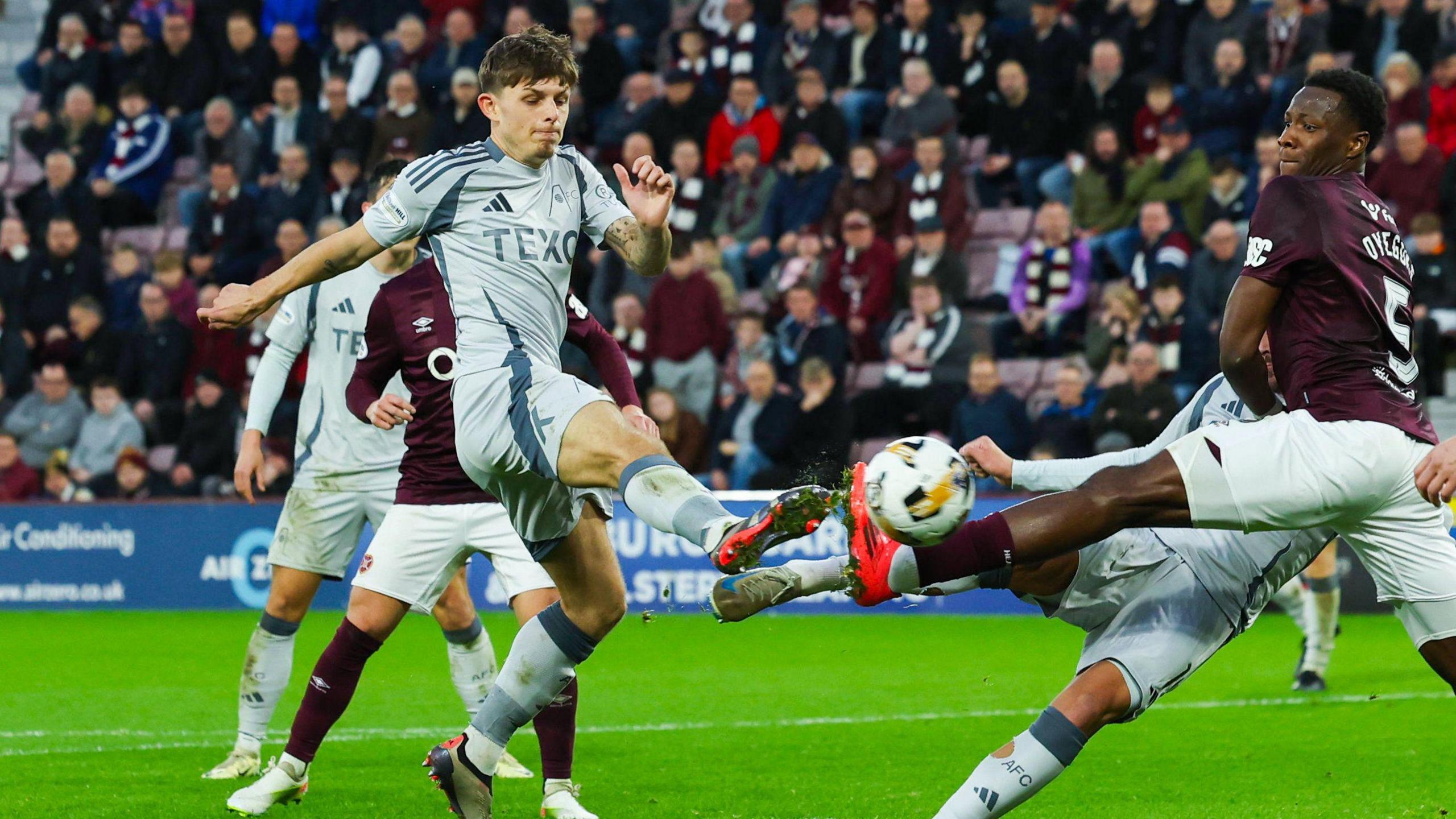 amperntin-xarts-120125