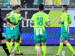 Εθνικός Αχνας - ΑΕΚ Λάρνακας