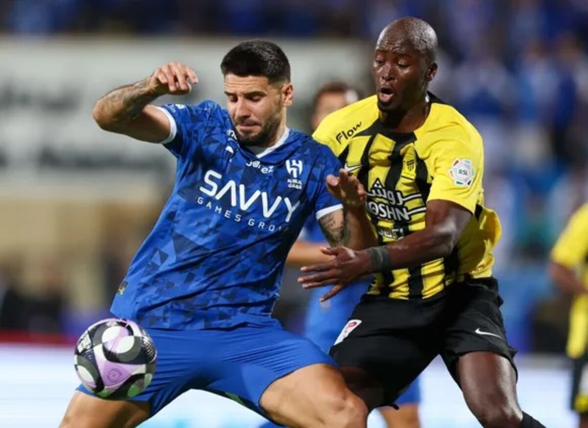 al-xilal-al-itixant-070125