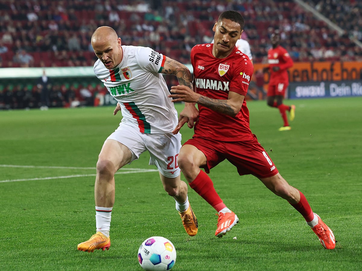 aoygksmpoyrgk-stoytgardi-120125