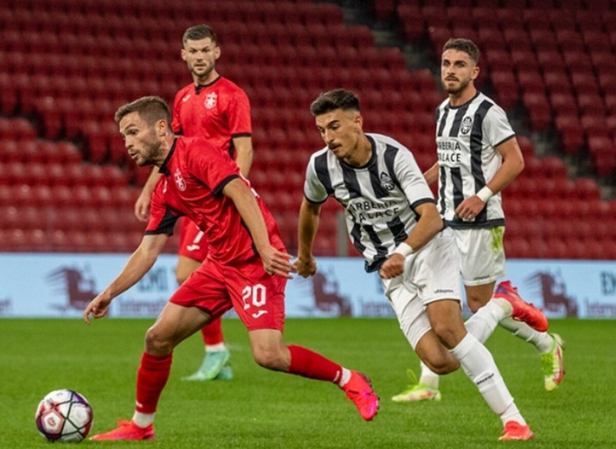 latsi-partizani-010225