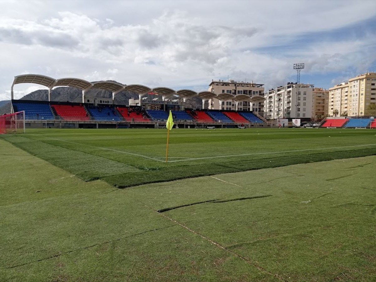 elntense-valenthia-070125