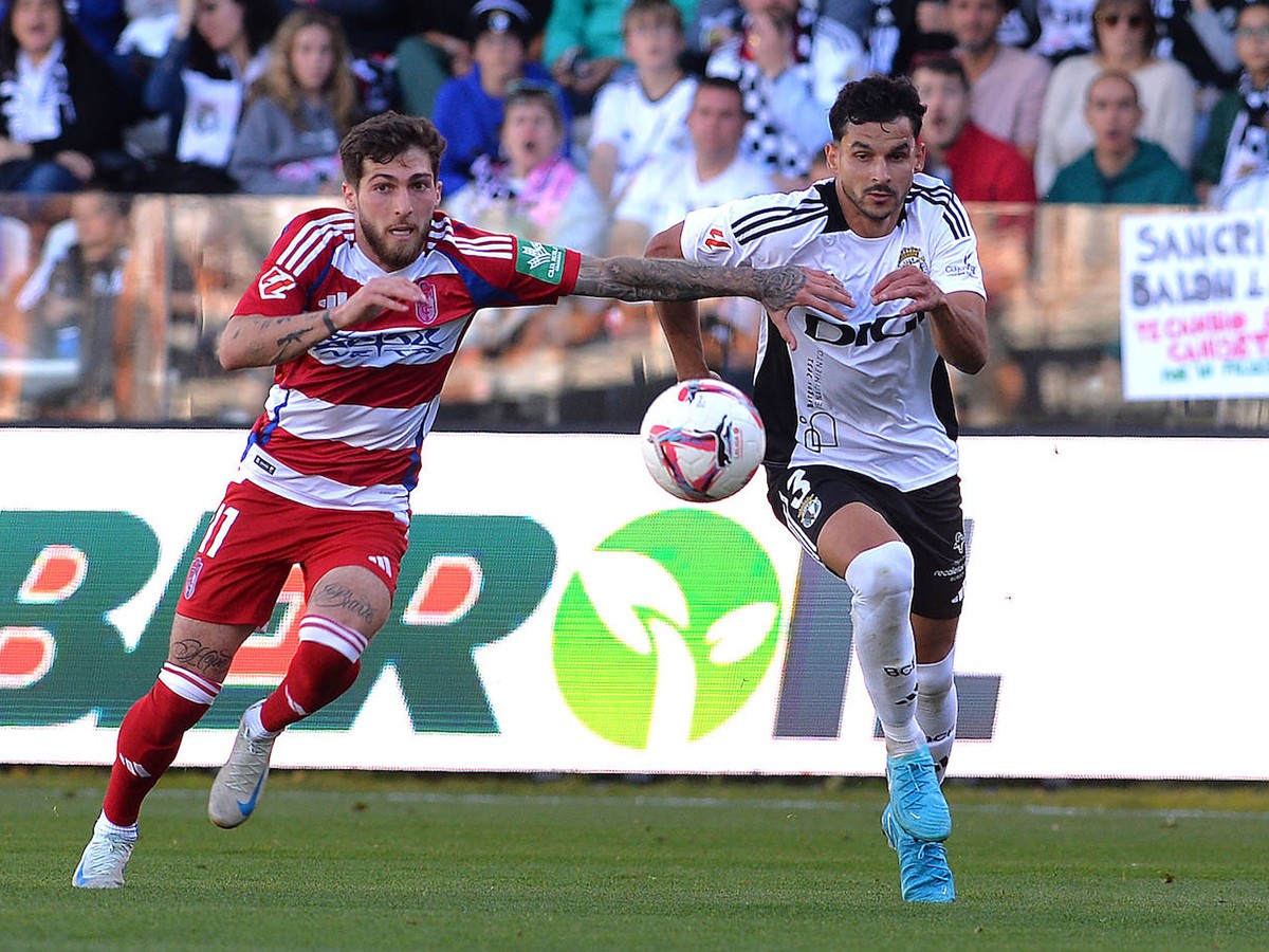 granada-mpoyrgkos-100125