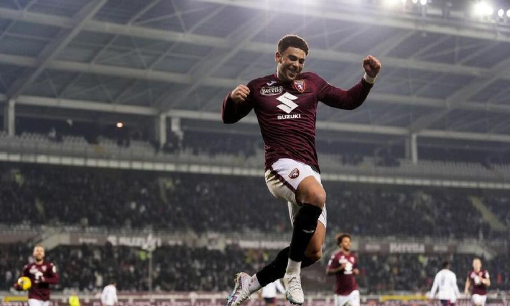 Πολύχρωμες πεταλούδες, σημείο, combo και G/G