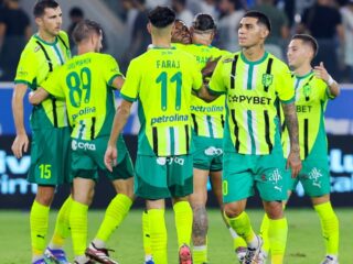 Καρμιώτισσα Πάνω Πολεμιδίων - ΑΕΚ Λάρνακας