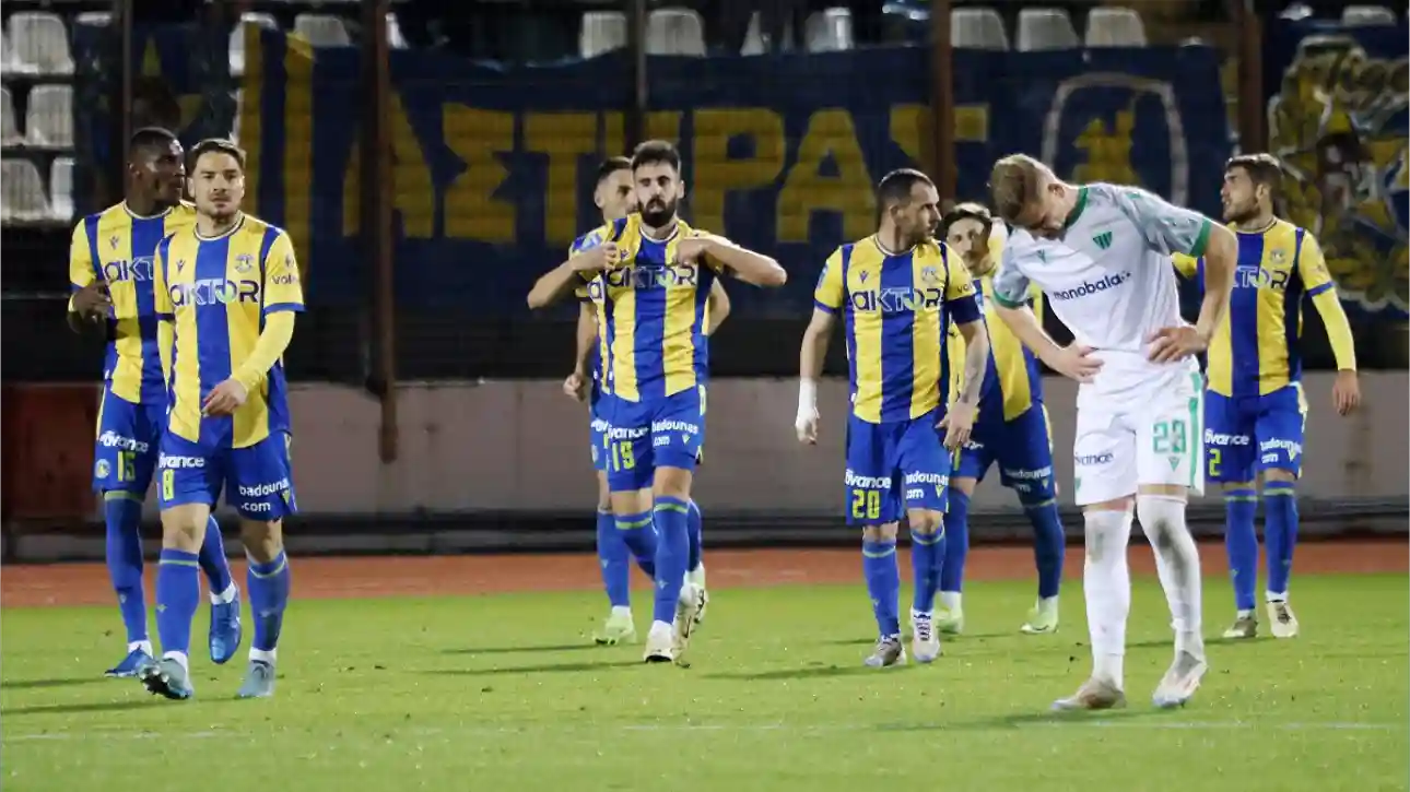Combo στην Τρίπολη, γκολ στην Ιταλία