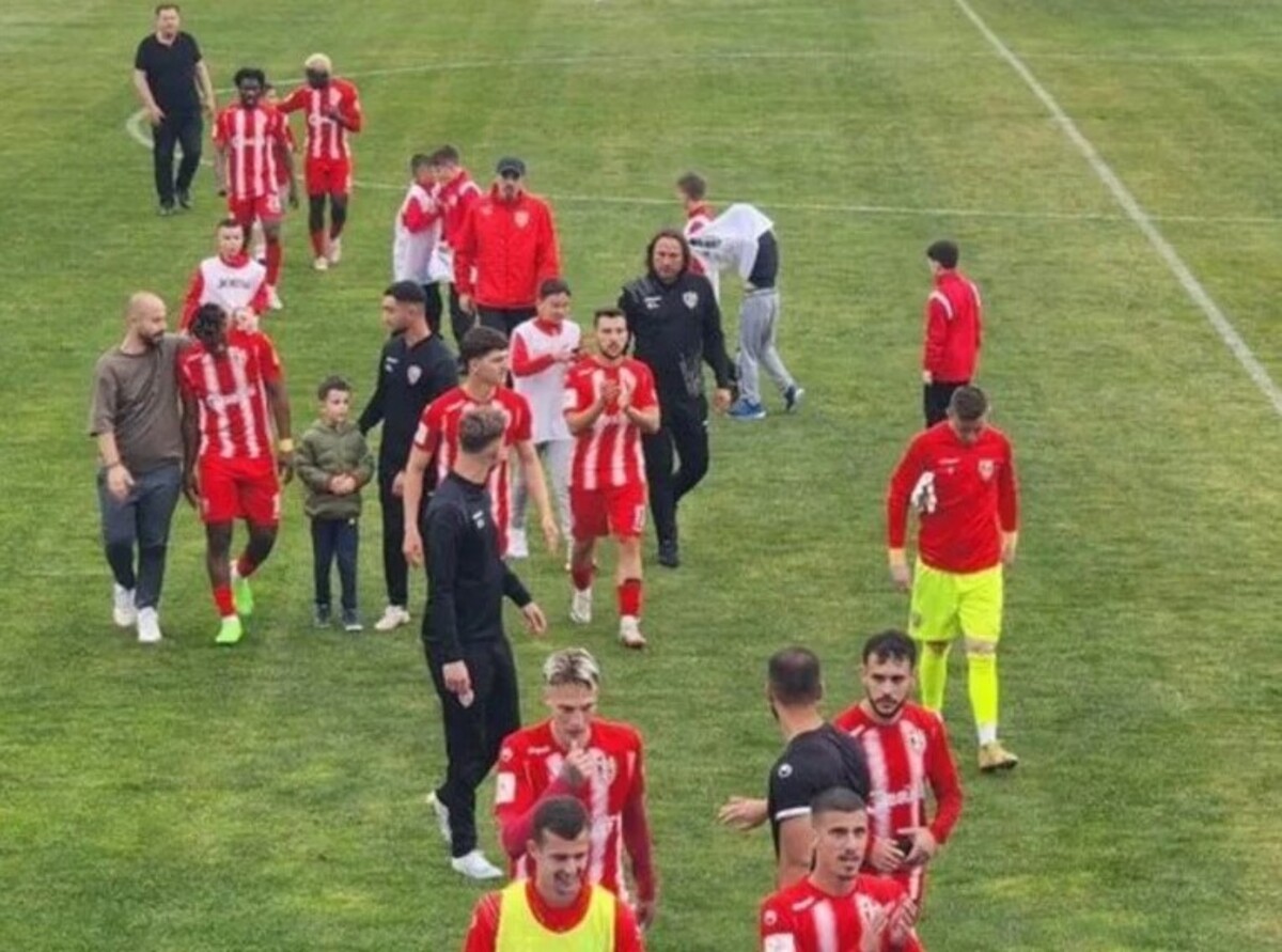 mpylis-skentermpeoy-020325