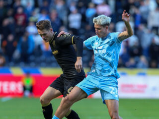 Κάρντιφ - Χαλ