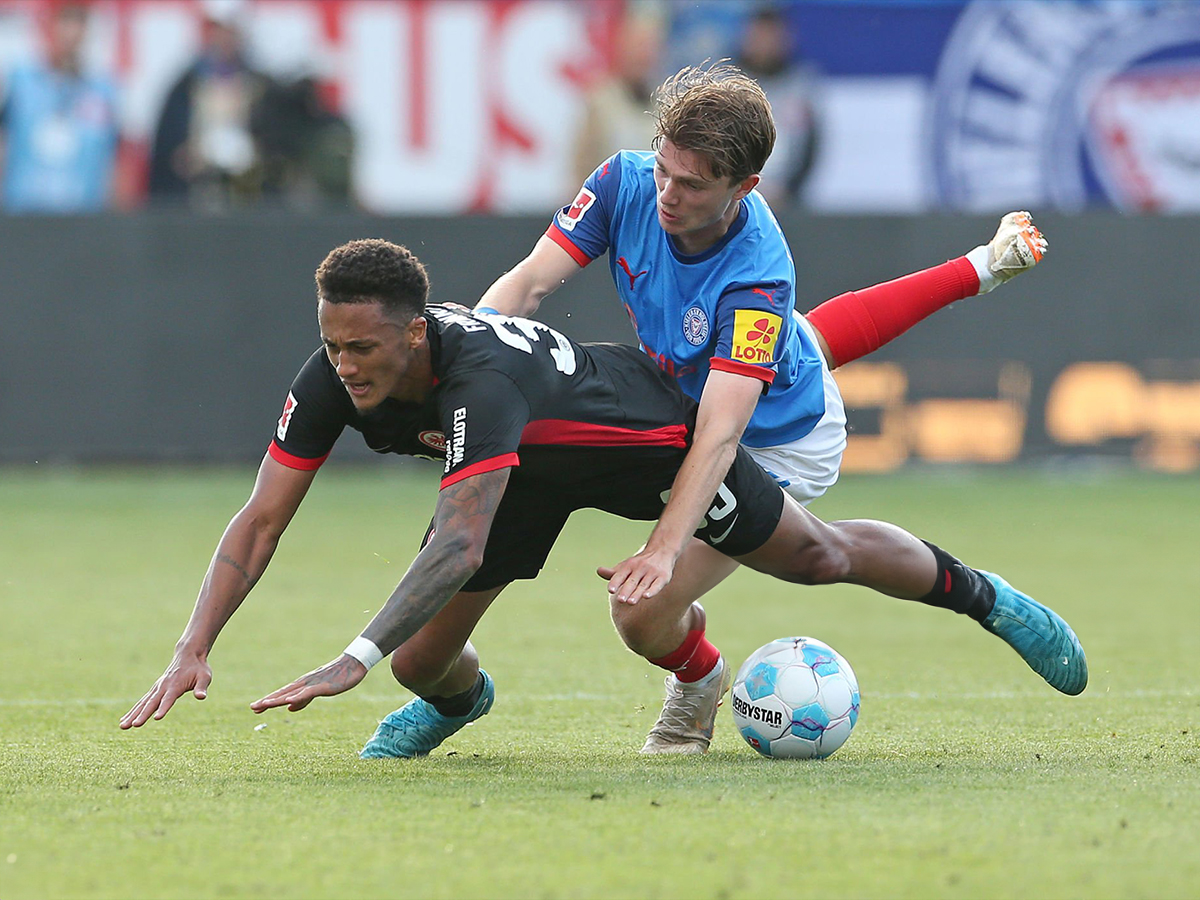 aintraxt-frankfoyrtis-xolstain-kiel-160225