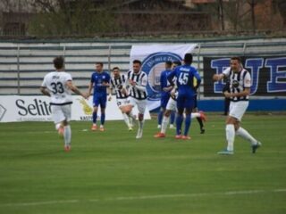 Λάτσι - Τέουτα