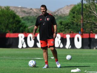 Μπαράκας Σεντράλ - Νιούελς Ολντ Μπόις