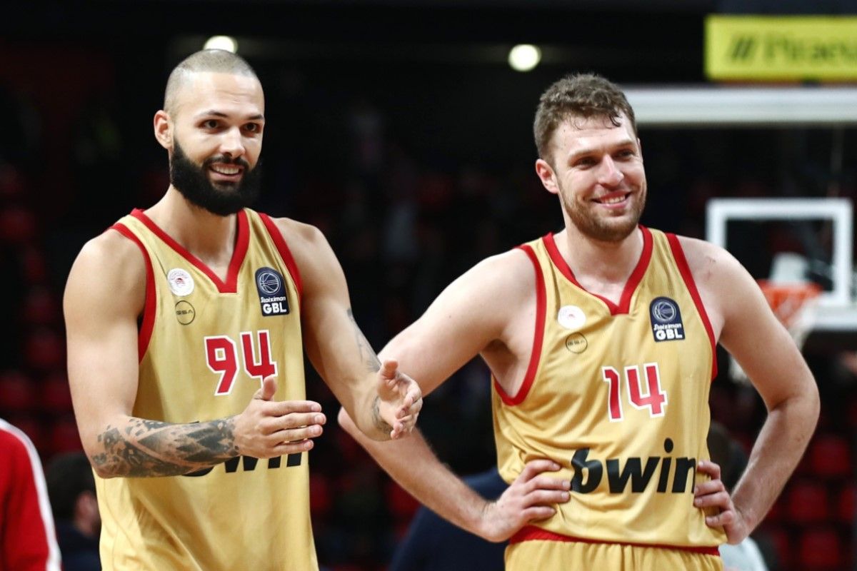 Φουρνιέ - Βεζένκοφ