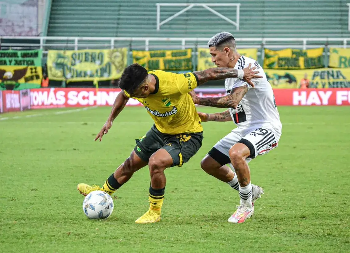 nteportivo-riestra-ntefensa-xoystisia-090225