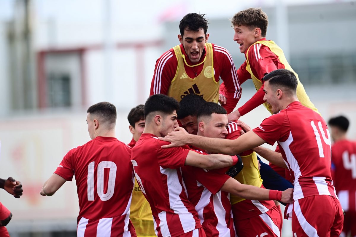 saltsmpoyrgk-u19-olympiakos-u19-010425
