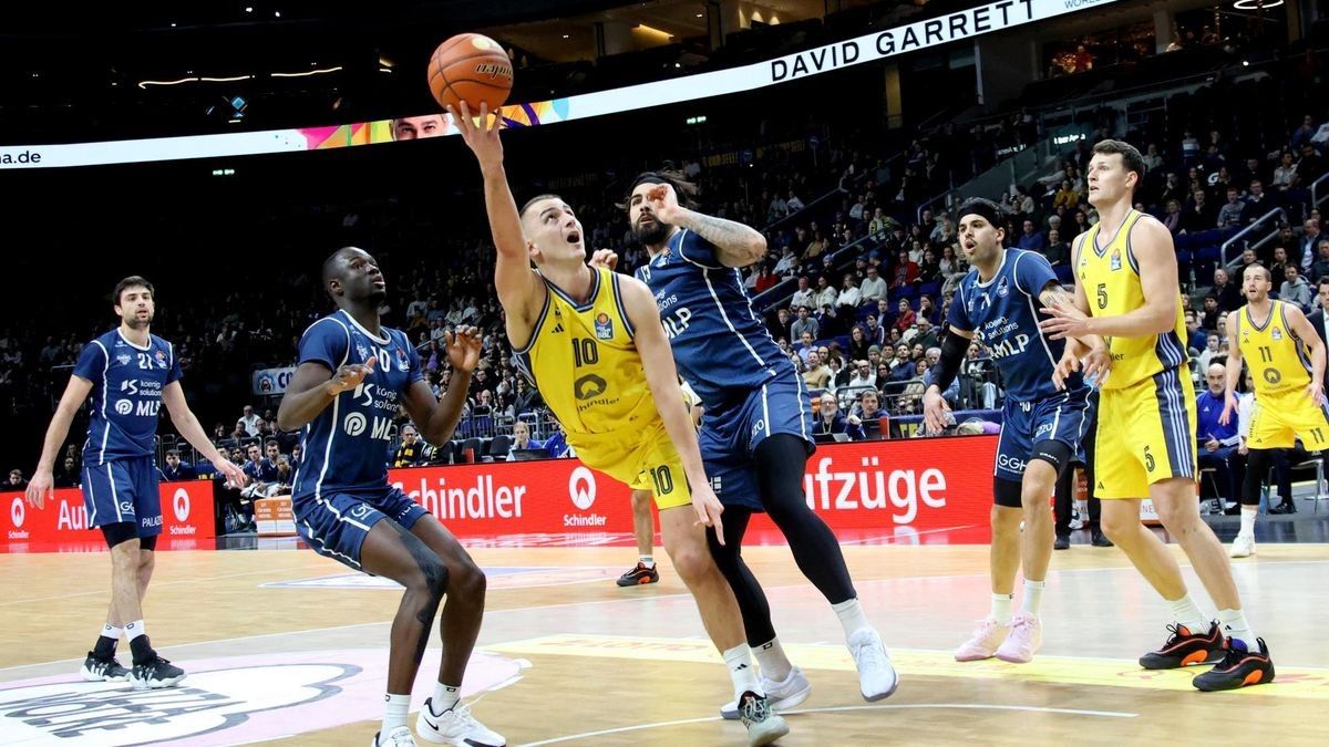 Μαρκάρουν με… τα μάτια