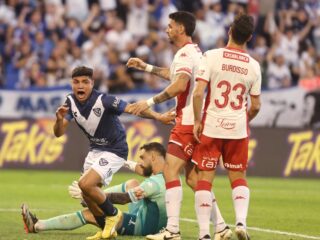 Βελέζ Σάρσφιλντ - Ουρακάν