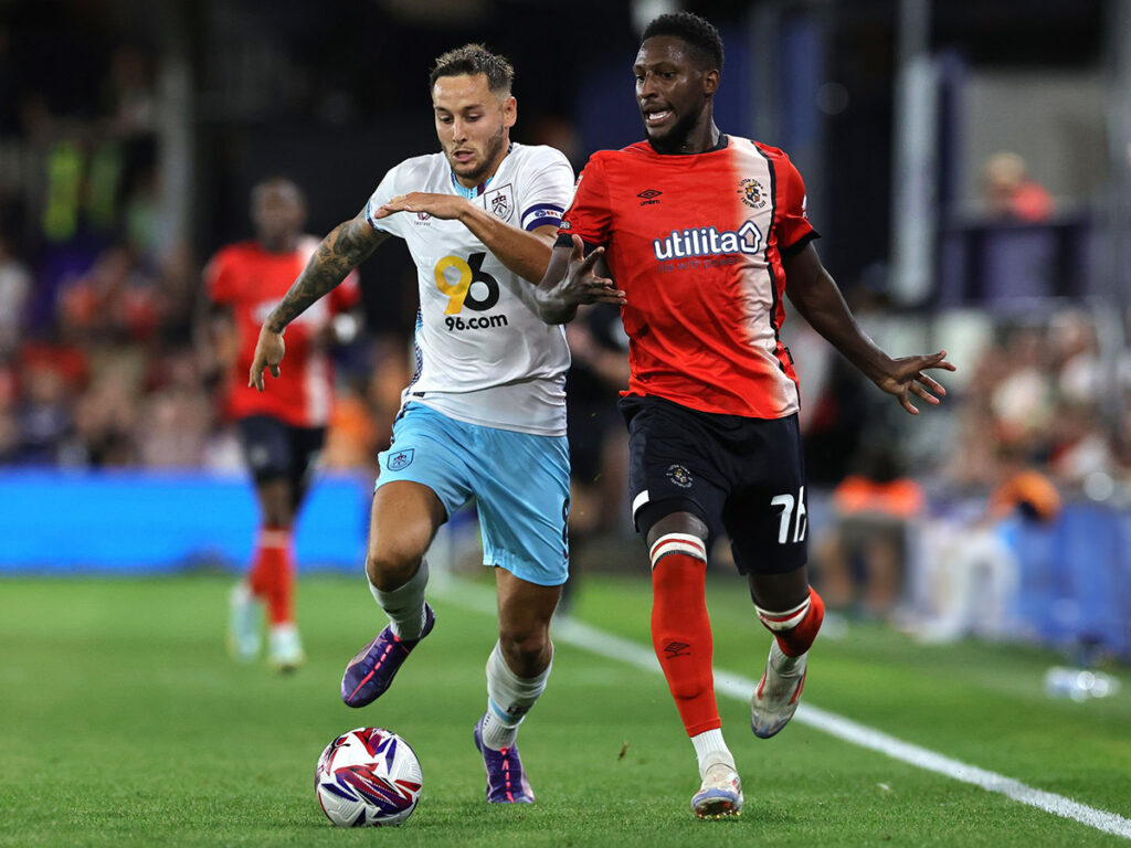 Μπέρνλι - Λούτον προγνωστικά Τσάμπιονσιπ