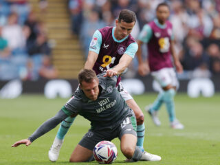 Κάρντιφ - Μπέρνλι