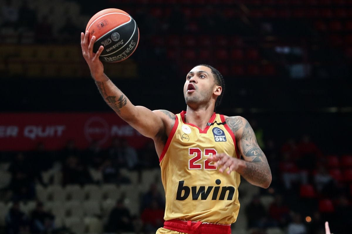 Ντόρσεϊ και Μπράουν κάνουν σκορ